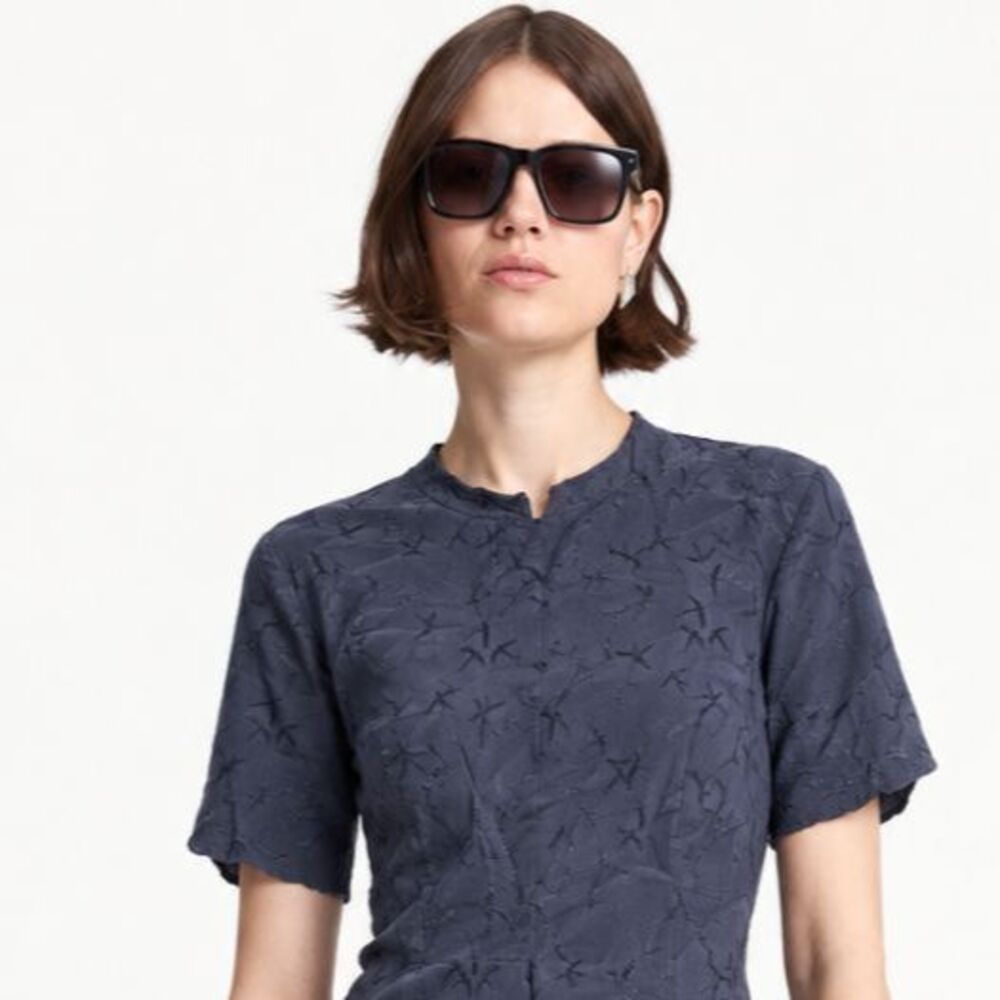 Ann Taylor Navy Blue Jacquard Neck Blouse M Puff Sleeve Career Office Chic Top